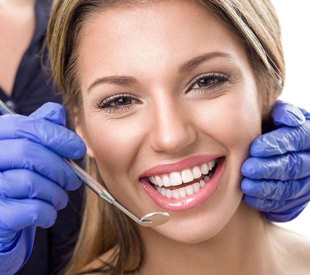 Belleville Teeth Whitening at Dentist
